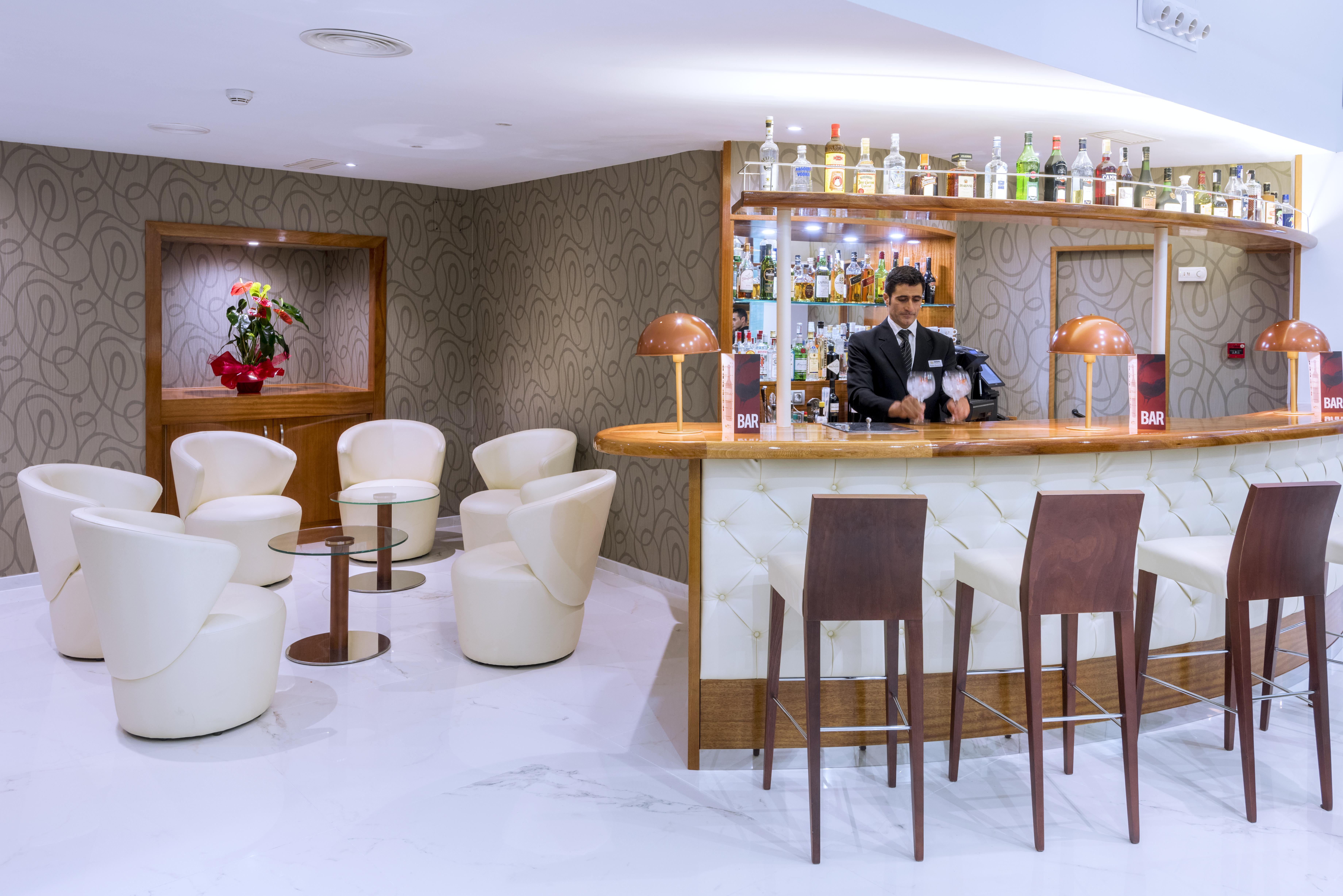 Hotel Serhs Rivoli Rambla Барселона Екстериор снимка