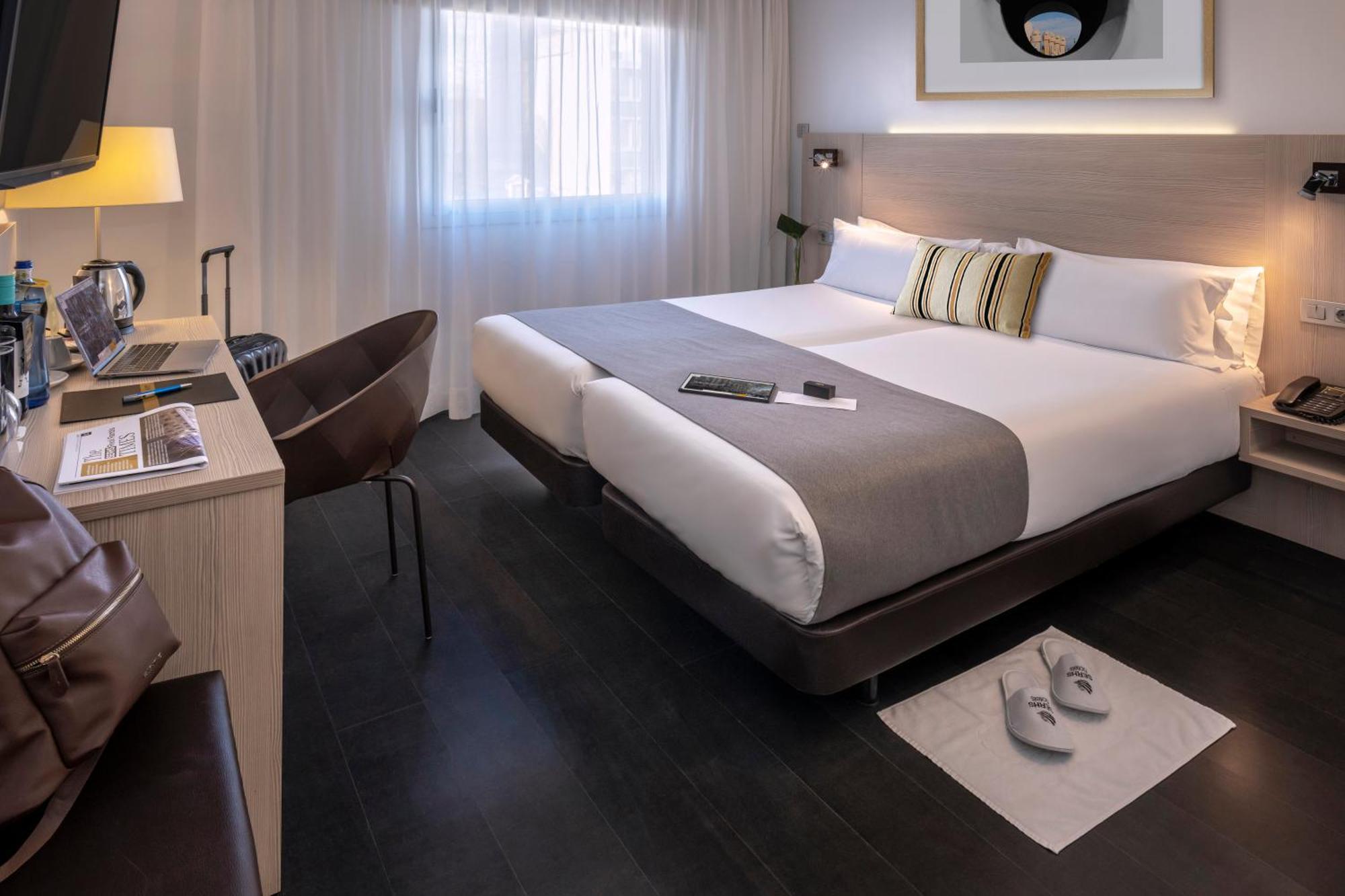 Hotel Serhs Rivoli Rambla Барселона Екстериор снимка