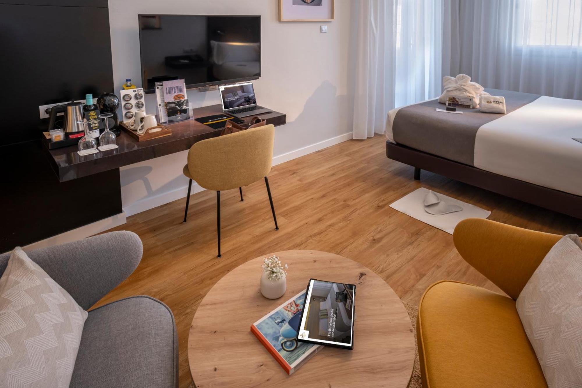 Hotel Serhs Rivoli Rambla Барселона Екстериор снимка